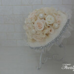 ブライダルⅡ(ブーケホルダーでつくるラウンドブーケ)