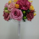 小ぶりのラウンドブーケ